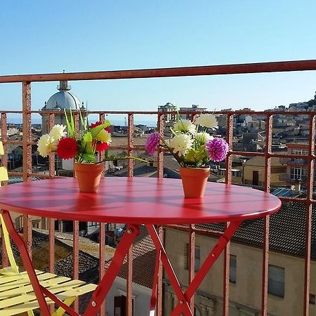 Castel Sant'Angelo Sea View Villa Licata Exterior photo