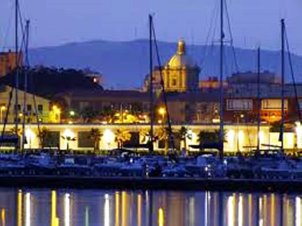 Castel Sant'Angelo Sea View Villa Licata Exterior photo